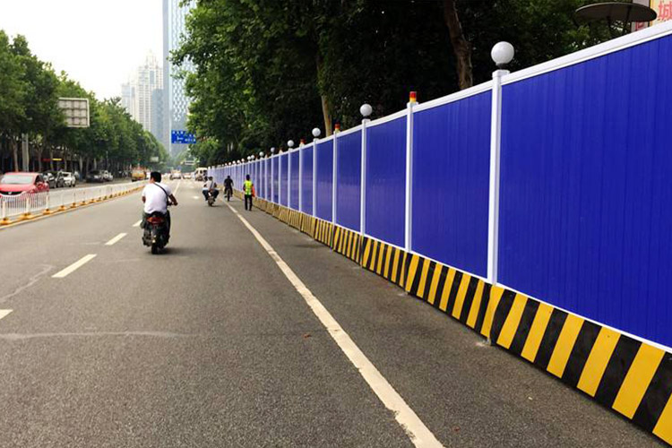 洛阳PVC围挡价钱/PVC围挡几多钱？？？？？？-amjs澳金沙门线路首页实业洛阳围挡厂家