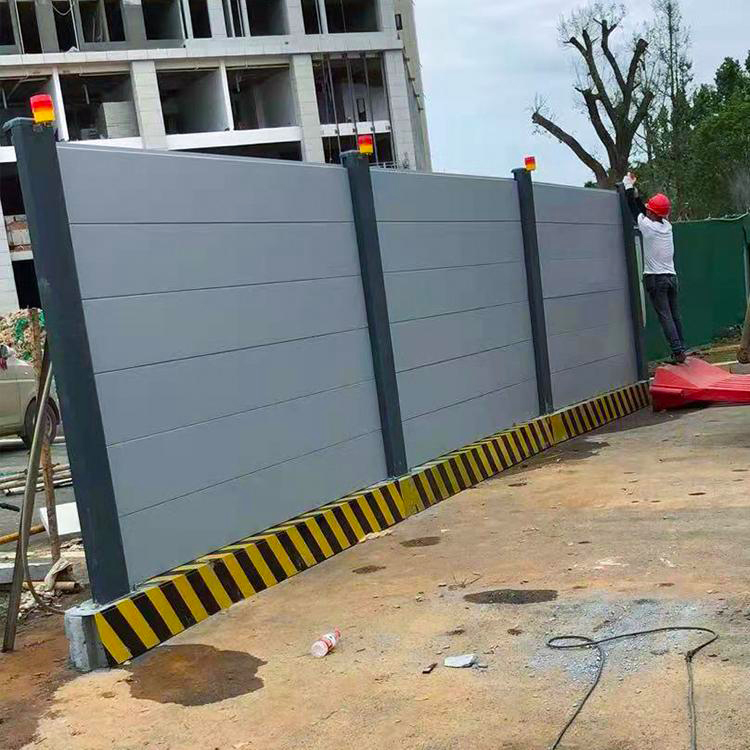 专业修建施工现场围挡厂家供应-amjs澳金沙门线路首页实业洛阳围挡厂家