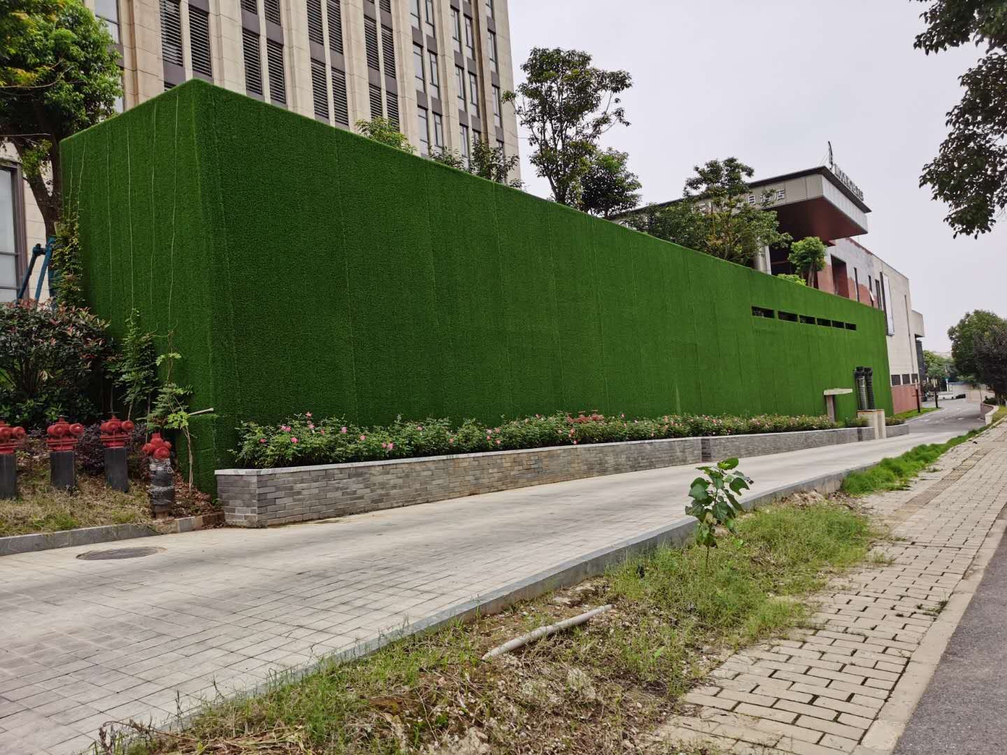 草坪围挡图片-amjs澳金沙门线路首页实业洛阳围挡厂家